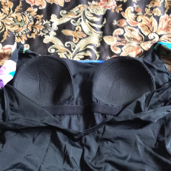 Bathing suit size 12 - Picture 3 of 3